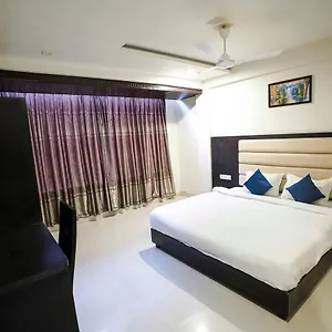 2* Hotel Suryansh